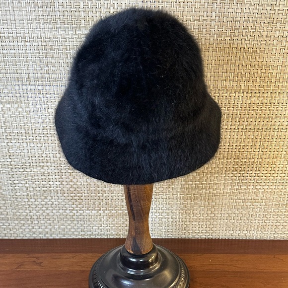VTG 1990s Black Angora Bucket Hat by DNY - Picture 5 of 9